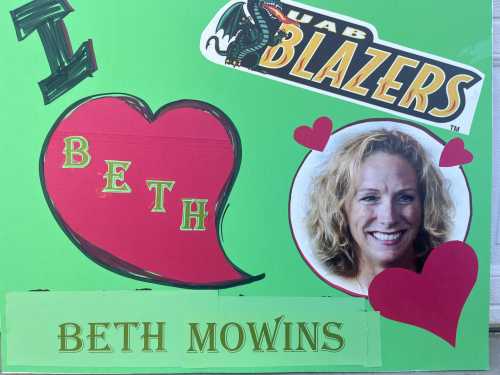 Beth Mowins